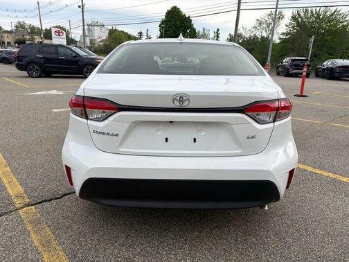 Ice Cap 2026 Toyota Corolla LE