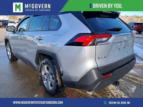 2025 Toyota RAV4 Hybrid XLE