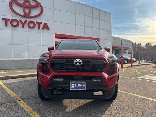 2025 Toyota Tacoma Hybrid TRD Off Road