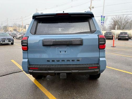 2026 Toyota 4Runner SR5