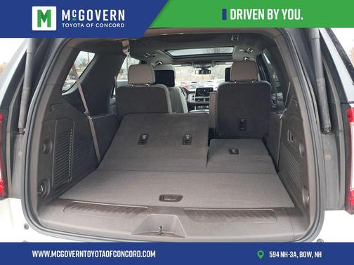 White Frost Tricoat 2021 GMC Yukon SLT