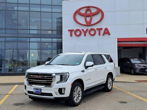 White Frost Tricoat 2021 GMC Yukon SLT