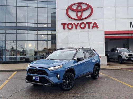 Cavalry Blue/Midnight Black Metallic 2025 Toyota RAV4 Hybrid SE
