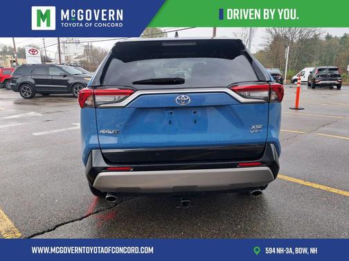 Cavalry Blue/Midnight Black Metallic 2025 Toyota RAV4 Hybrid SE