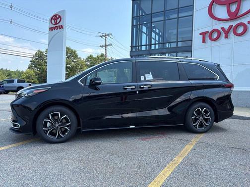 Midnight Black Metallic 2026 Toyota Sienna Platinum