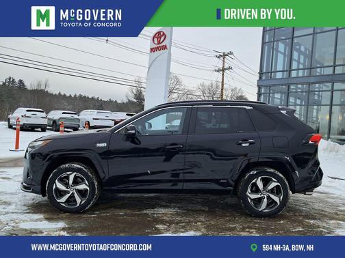 2024 Toyota RAV4 Prime SE