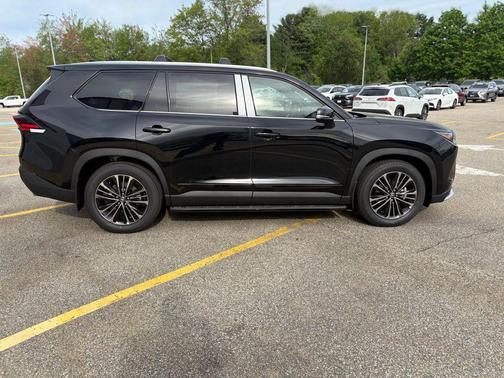 Midnight Black Metallic 2026 Toyota Grand Highlander Hybrid Platinum MAX