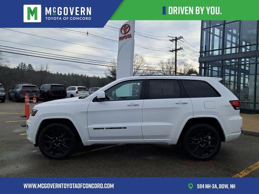 2022 Jeep Grand Cherokee Laredo