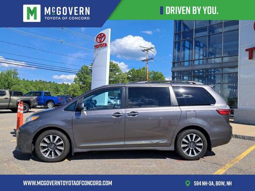 Predawn Gray Mica 2020 Toyota Sienna XLE