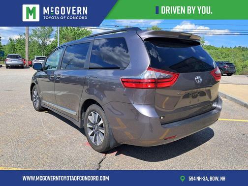 Predawn Gray Mica 2020 Toyota Sienna XLE