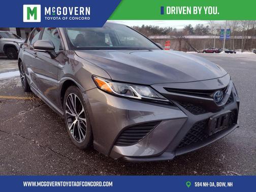 2019 Toyota Camry Hybrid SE