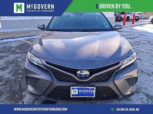 2019 Toyota Camry Hybrid SE