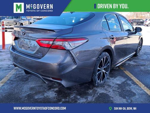 2019 Toyota Camry Hybrid SE