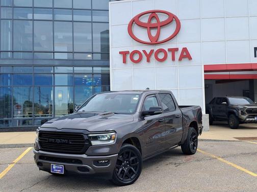 Granite Crystal Metallic Clearcoat 2023 RAM 1500 Laramie