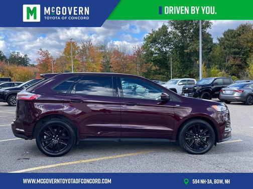 Burgundy Velvet Metallic Tinted Clearcoat 2022 Ford Edge ST Line