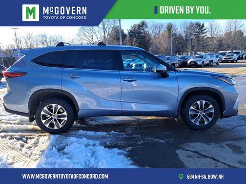 2022 Toyota Highlander Hybrid XLE