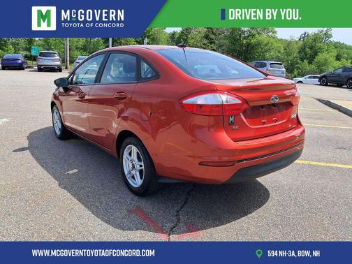 HOT PEPPER RED METALLIC 2019 Ford Fiesta SE