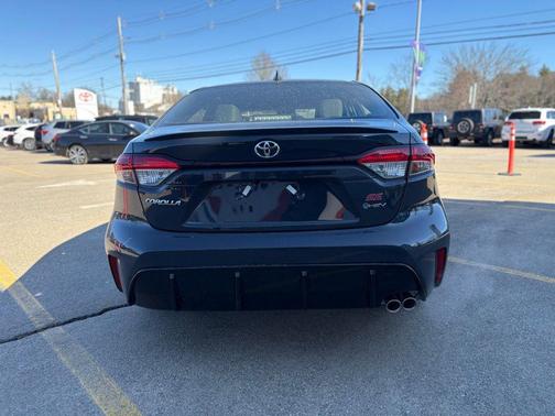 Underground 2026 Toyota Corolla Hybrid SE