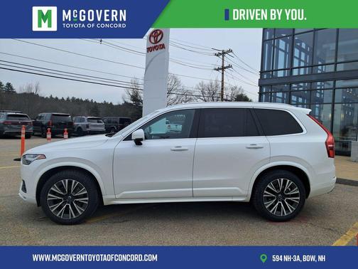 2021 Volvo XC90 T5 Momentum