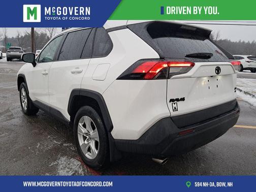 2021 Toyota RAV4 XLE