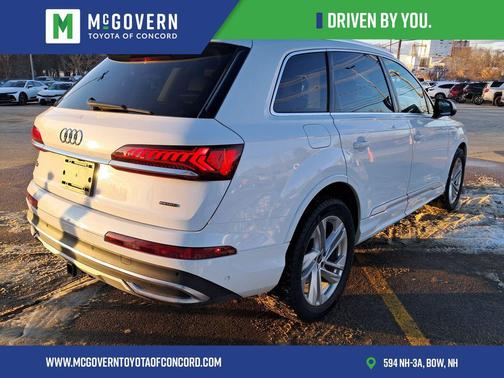 2023 Audi Q7 55 Premium Plus