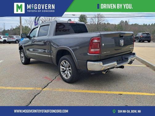 Granite Crystal Metallic Clearcoat 2024 RAM 1500 Limited