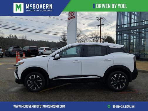 2025 Nissan Kicks SV