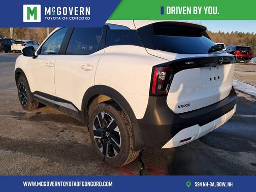 2025 Nissan Kicks SV