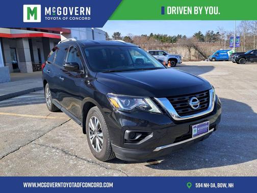 Magnetic Black Pearl 2019 Nissan Pathfinder S