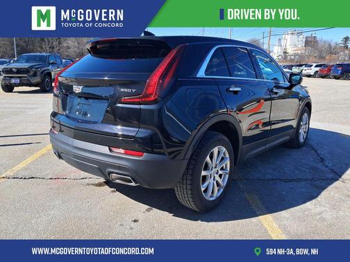 Stellar Black Metallic 2020 Cadillac XT4 Luxury