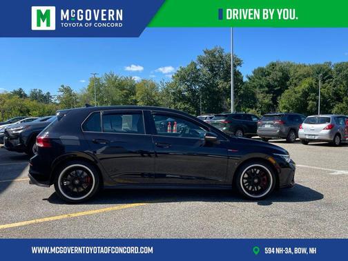 Deep Black Pearl 2022 Volkswagen Golf GTI 1.4T TSI