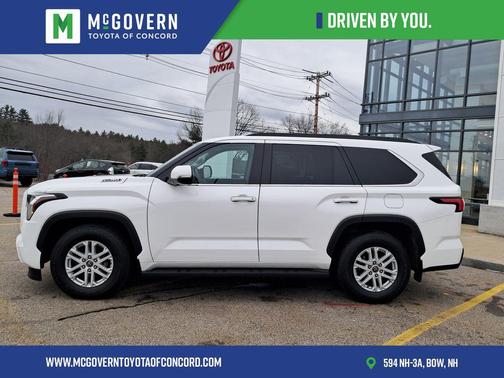 2023 Toyota Sequoia SR5