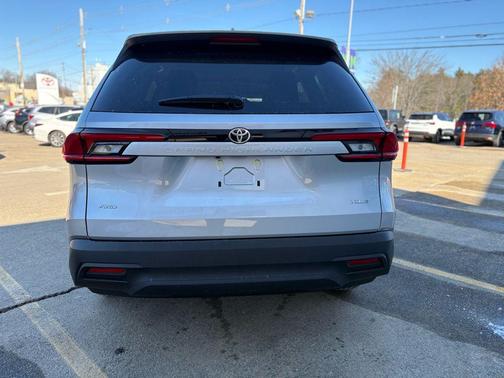 2026 Toyota Grand Highlander XLE