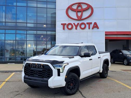 2022 Toyota Tundra Hybrid TRD Pro