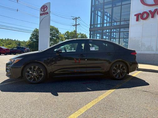 Midnight Black Metallic 2026 Toyota Corolla SE