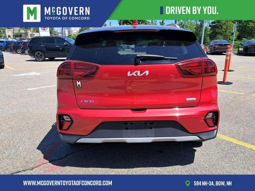 Runway Red 2022 Kia Niro Plug-In Hybrid EX Premium