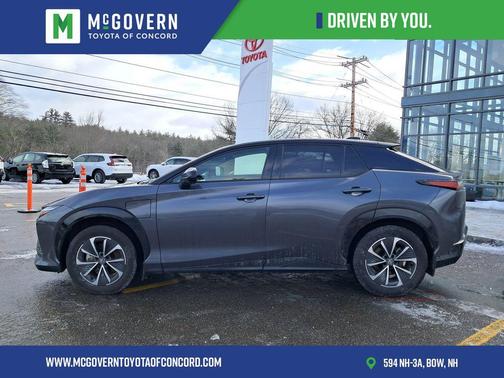 2025 Lexus RZ 450e Premium