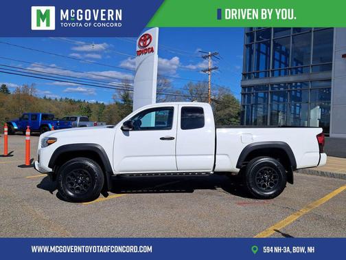 Super White 2019 Toyota Tacoma SR
