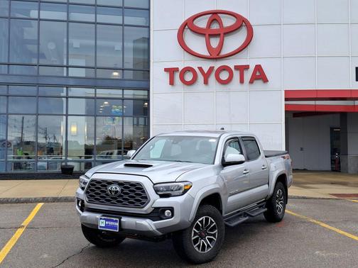 2023 Toyota Tacoma TRD Sport