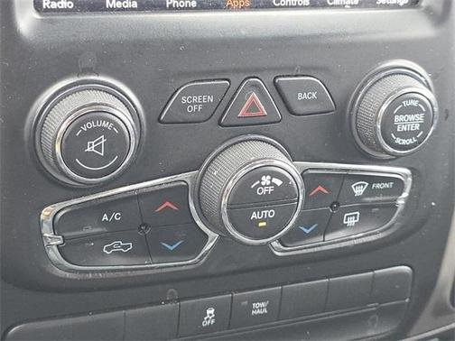 2019 RAM 1500 Classic SLT