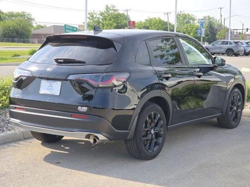 Crystal Black Pearl 2024 Honda HR-V Sport