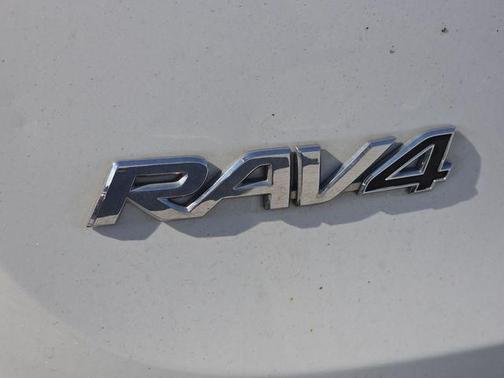 Blizzard Pearl 2014 Toyota RAV4 Limited