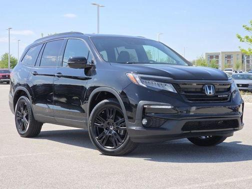 Crystal Black Pearl 2021 Honda Pilot Black Edition