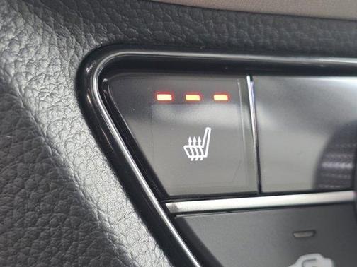 Pearl 2027 Honda HR-V EX-L