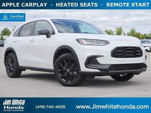 Platinum White Pearl 2024 Honda HR-V Sport