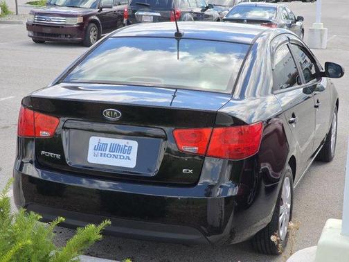 Aurora Black Pearl 2013 Kia Forte EX