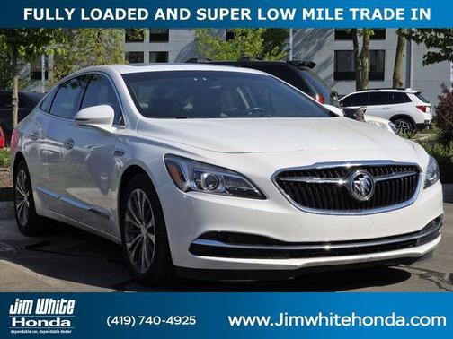 White Frost Tri-Coat 2019 Buick LaCrosse Essence