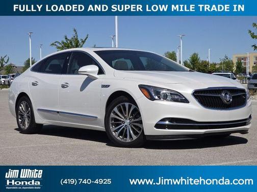 White Frost Tri-Coat 2019 Buick LaCrosse Essence