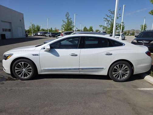 White Frost Tri-Coat 2019 Buick LaCrosse Essence