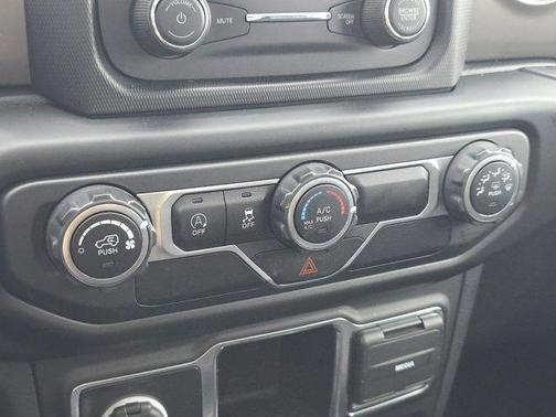 2021 Jeep Wrangler Sport